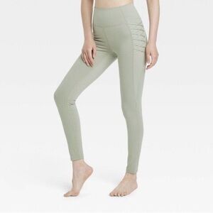Sage Green All In Motion Women’s Leggings sz XS